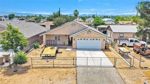 View/Area - 16491 Live Oak, Hesperia, CA 92345 photo 11 of 12