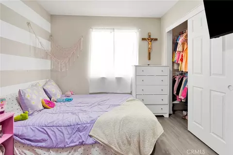 Bedroom - 16491 Live Oak, Hesperia, CA 92345 photo 2 of 8