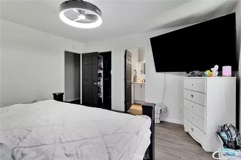 Bedroom - 16491 Live Oak, Hesperia, CA 92345 photo 8 of 8