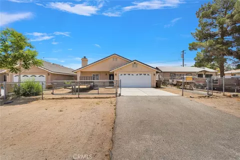 Exterior - 16491 Live Oak, Hesperia, CA 92345 photo 10 of 10