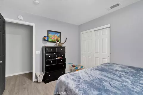 Bedroom - 16491 Live Oak, Hesperia, CA 92345 photo 5 of 8