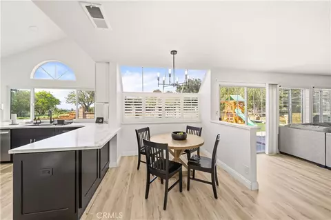 Dining - 1901 Praed, Riverside, CA 92503 photo 2 of 2