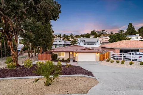 30550 Cinnamon Teal, Canyon Lake, CA 92587