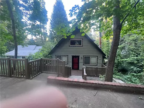 723 Ca-138, Crestline, CA 92325