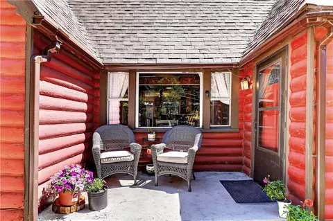 Exterior - 336 Lovers, Cedarpines Park, CA 92322 photo 4 of 8