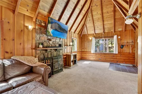 Living - 336 Lovers, Cedarpines Park, CA 92322 photo 2 of 2