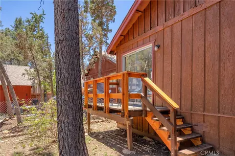 Exterior - 451 Cedar Ln, Sugarloaf, CA 92386 photo 9 of 11
