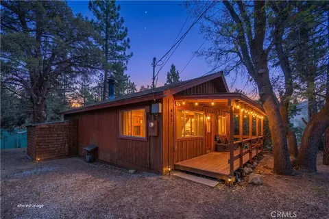 Exterior - 451 Cedar Ln, Sugarloaf, CA 92386 photo 5 of 11