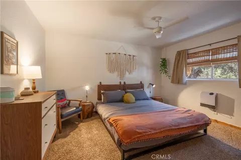 Bedroom - 451 Cedar Ln, Sugarloaf, CA 92386 photo 3 of 5