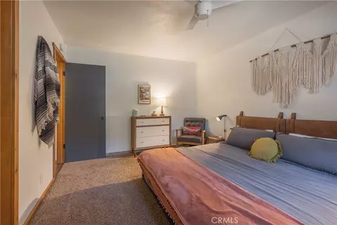 Bedroom - 451 Cedar Ln, Sugarloaf, CA 92386 photo 1 of 5
