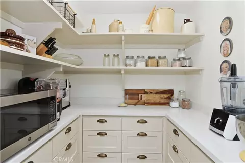 Kitchen - 3264 Stargate, Corona, CA 92882 photo 6 of 6