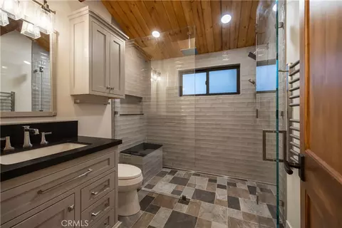 Bath - 42763 Cedar Ave, Big Bear Lake, CA 92315 photo 2 of 3