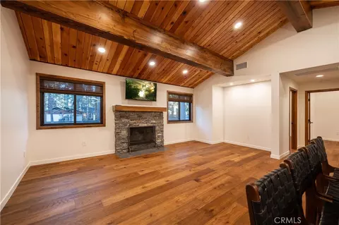 Living - 42763 Cedar Ave, Big Bear Lake, CA 92315 photo 1 of 2