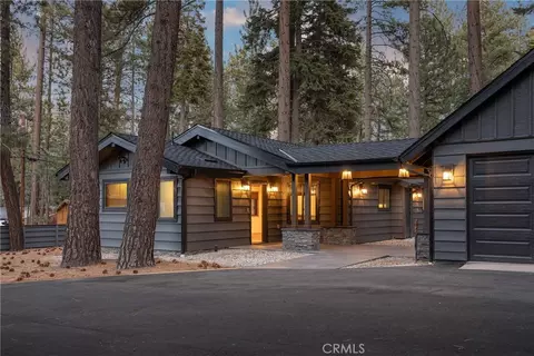 Exterior - 42763 Cedar Ave, Big Bear Lake, CA 92315 photo 2 of 5