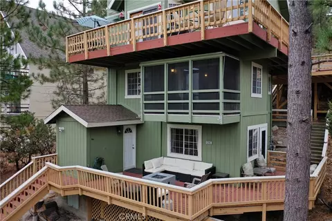 Exterior - 1285 Yukon Dr, Lake Arrowhead, CA 92352 photo 10 of 11
