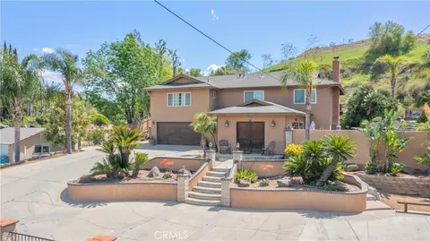 1080 1st, Norco, CA 92860