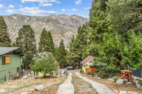Exterior - 39429 Canyon Dr, Forest Falls, CA 92339 photo 10 of 11