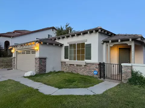 29454 Falling Leaf, Lake Elsinore, CA 92530