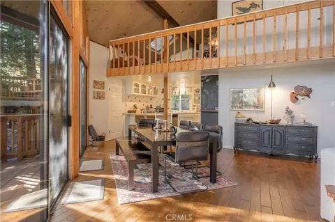 Dining - 238 Shasta Dr, Lake Arrowhead, CA 92352 photo 3 of 6