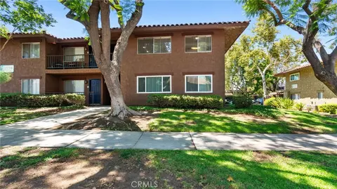 1598 Border Ave #H, Corona, CA 92882