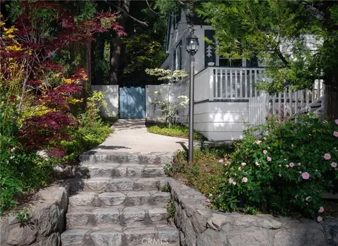 Exterior - 202 Maple Dr, Lake Arrowhead, CA 92352 photo 13 of 19