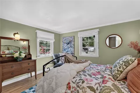 Bedroom - 202 Maple Dr, Lake Arrowhead, CA 92352 photo 1 of 10