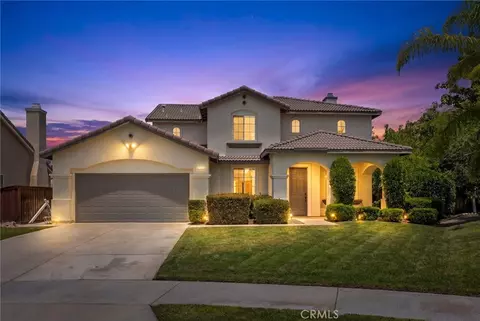 1663 Naranjo Ct, Redlands, CA 92374