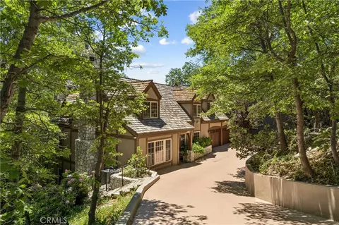 28971 N Shore Rd, Lake Arrowhead, CA 92352