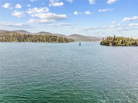 View/Area - 28971 N Shore Rd, Lake Arrowhead, CA 92352 photo 6 of 6