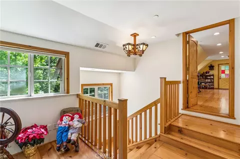 Entry Way - 28971 N Shore Rd, Lake Arrowhead, CA 92352 photo 5 of 5