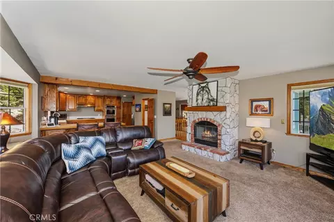 Living - 27392 Peninsula Dr, Lake Arrowhead, CA 92352 photo 7 of 7