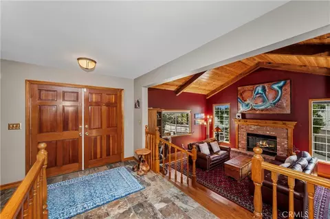 Entry Way - 27392 Peninsula Dr, Lake Arrowhead, CA 92352 photo 1 of 2