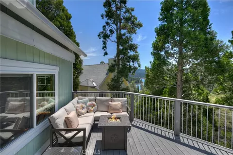 Exterior - 27392 Peninsula Dr, Lake Arrowhead, CA 92352 photo 5 of 7