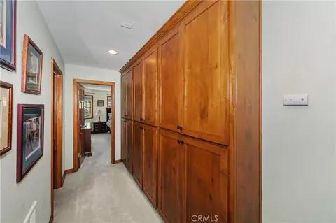 Entry Way - 27392 Peninsula Dr, Lake Arrowhead, CA 92352 photo 2 of 2