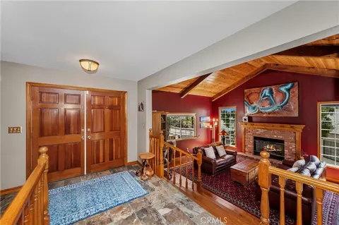 Entry Way - 27392 Peninsula Dr, Lake Arrowhead, CA 92352 photo 1 of 2