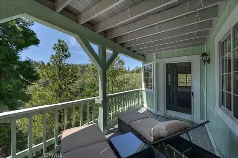 Exterior - 27392 Peninsula Dr, Lake Arrowhead, CA 92352 photo 4 of 7