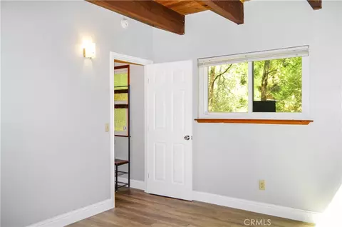 Bedroom - 23641 Manzanita, Crestline, CA 92325 photo 1 of 4