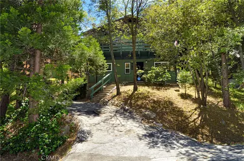 Exterior - 23641 Manzanita, Crestline, CA 92325 photo 2 of 20