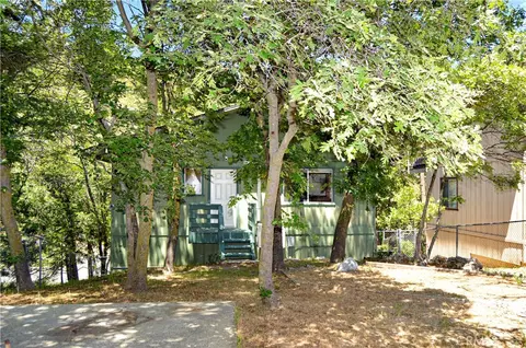 Exterior - 23641 Manzanita, Crestline, CA 92325 photo 12 of 20