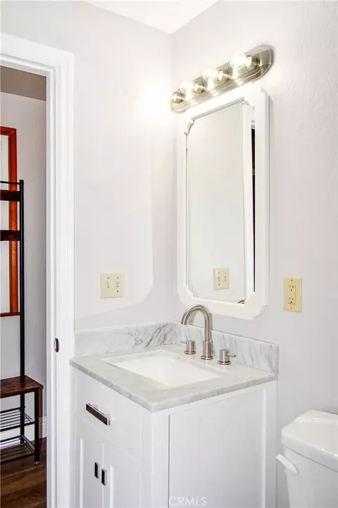 Bath - 23641 Manzanita, Crestline, CA 92325 photo 7 of 7