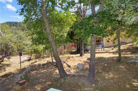 Exterior - 23641 Manzanita, Crestline, CA 92325 photo 17 of 20