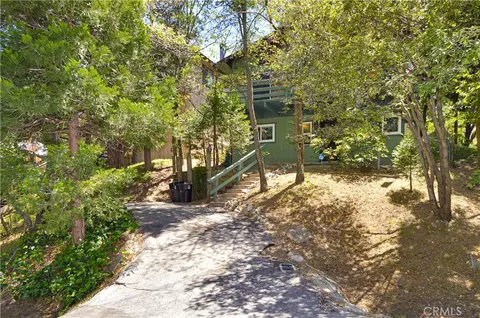 Exterior - 23641 Manzanita, Crestline, CA 92325 photo 4 of 20