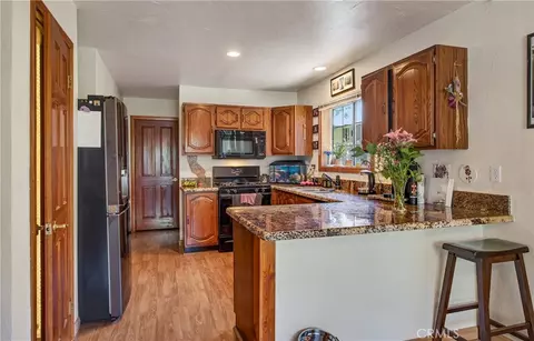 Kitchen - 30949 Wild Oak, Running Springs, CA 92382 photo 1 of 2