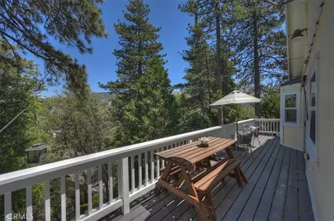 Exterior - 395 Wylerhorn, Crestline, CA 92325 photo 4 of 13