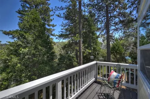 Exterior - 395 Wylerhorn, Crestline, CA 92325 photo 5 of 13