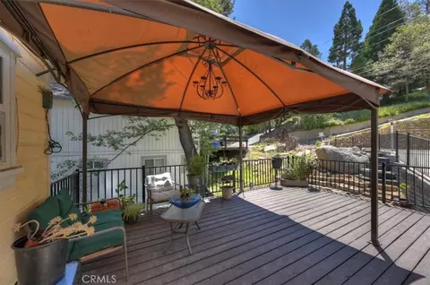Exterior - 395 Wylerhorn, Crestline, CA 92325 photo 3 of 13