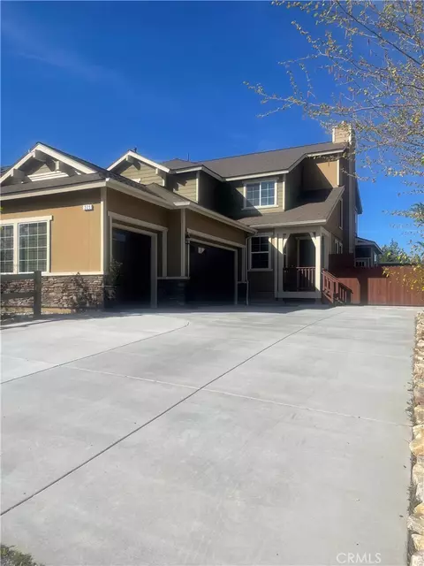 225 Maple Rdg, Big Bear City, CA 92314