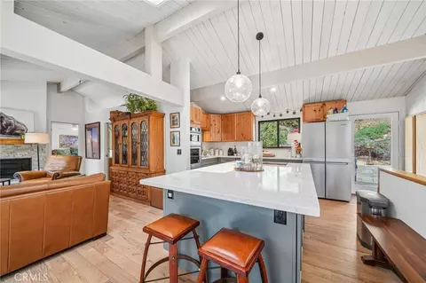 Kitchen - 771 Silver Tip Dr, Big Bear Lake, CA 92315 photo 2 of 7