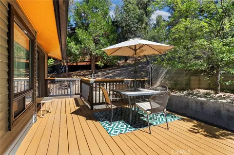 Exterior - 771 Silver Tip Dr, Big Bear Lake, CA 92315 photo 6 of 7