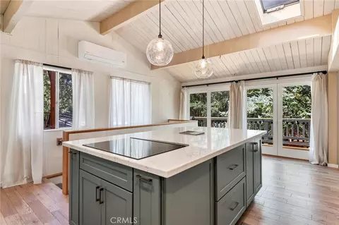 Kitchen - 771 Silver Tip Dr, Big Bear Lake, CA 92315 photo 8 of 9